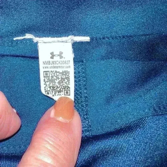 Underarmor Sz M Skort Athletic Performance Outdoor Pull On - Picture 3 of 11